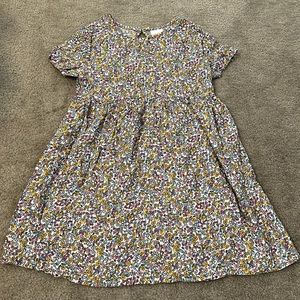 Girls dress